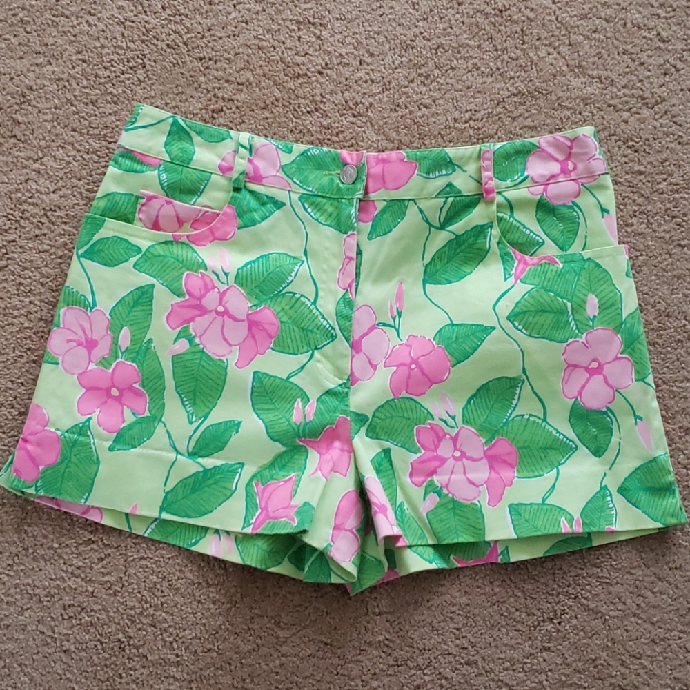 Lilly Pulitzer shorts green pink flowers sz 6